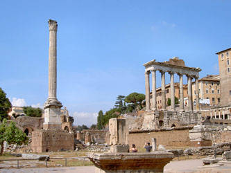 Das Forum Romanum (Foro Romano) war frher der Mittelpunkt von Rom