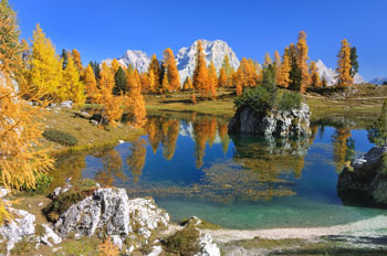 Bergsee im Herbst  / Bild 27017030